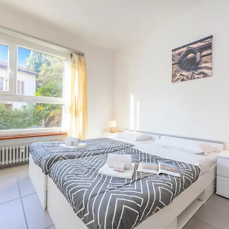 With Balcony And Parking - Happy Appartement *