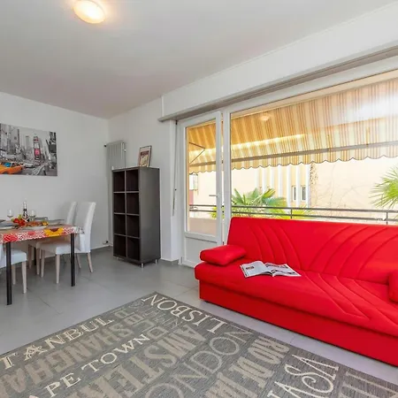 With Balcony And Parking - Happy *